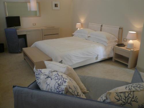 Double or Twin Room Sea View,24912438:JPEG